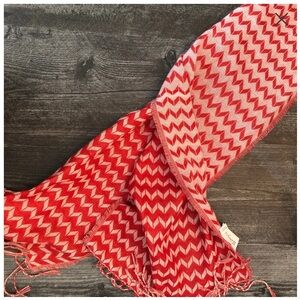 Keepin Cozy Scarf - Red and White Chevron Scarf